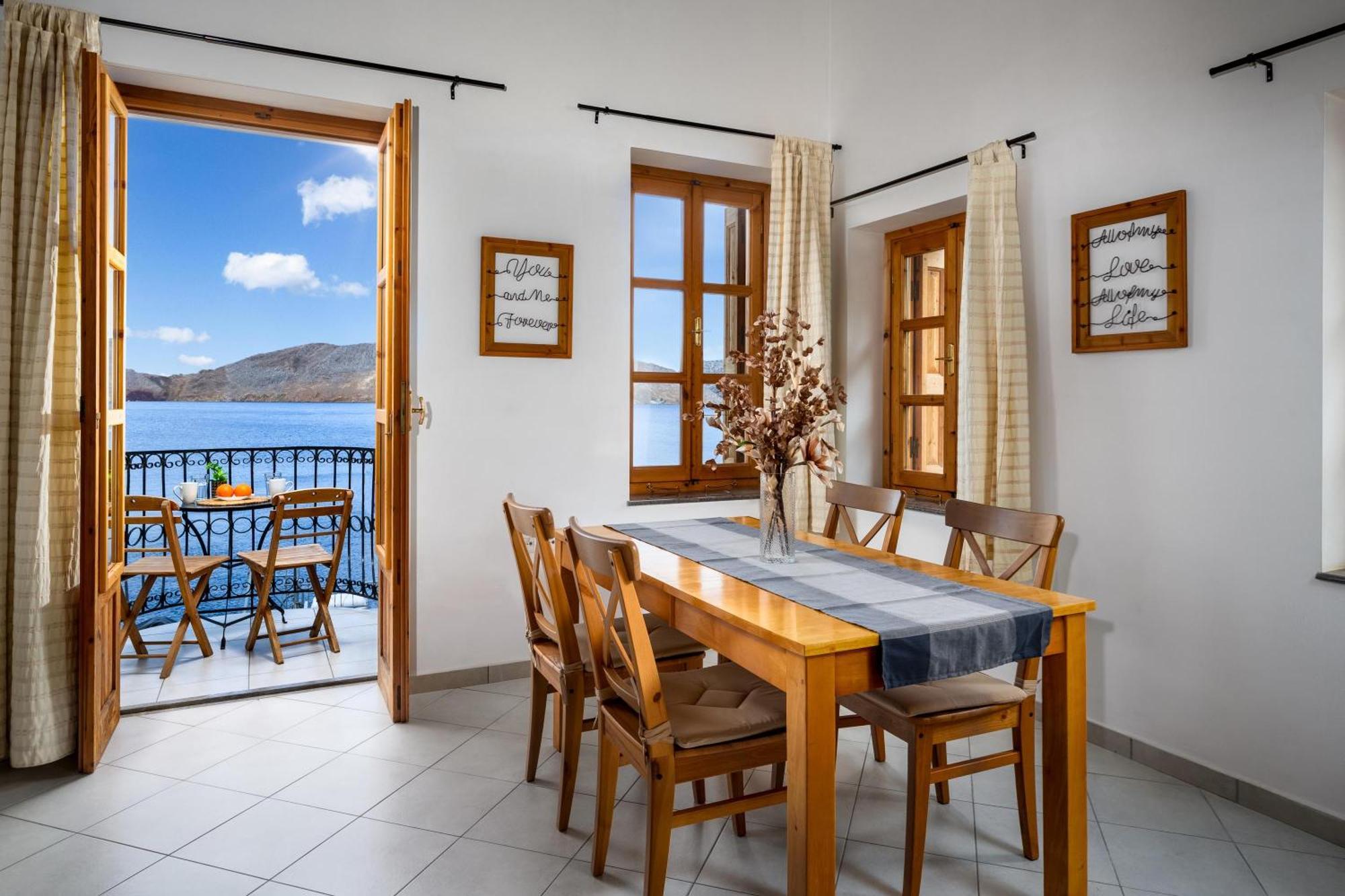 סימי Over The Sea Apartments מראה חיצוני תמונה