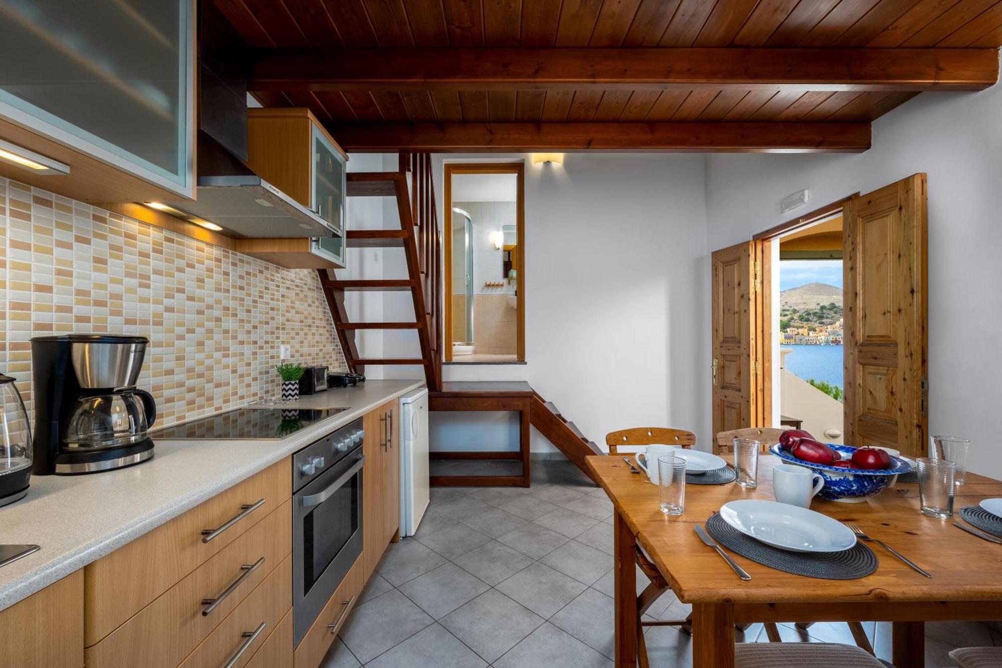 סימי Over The Sea Apartments מראה חיצוני תמונה